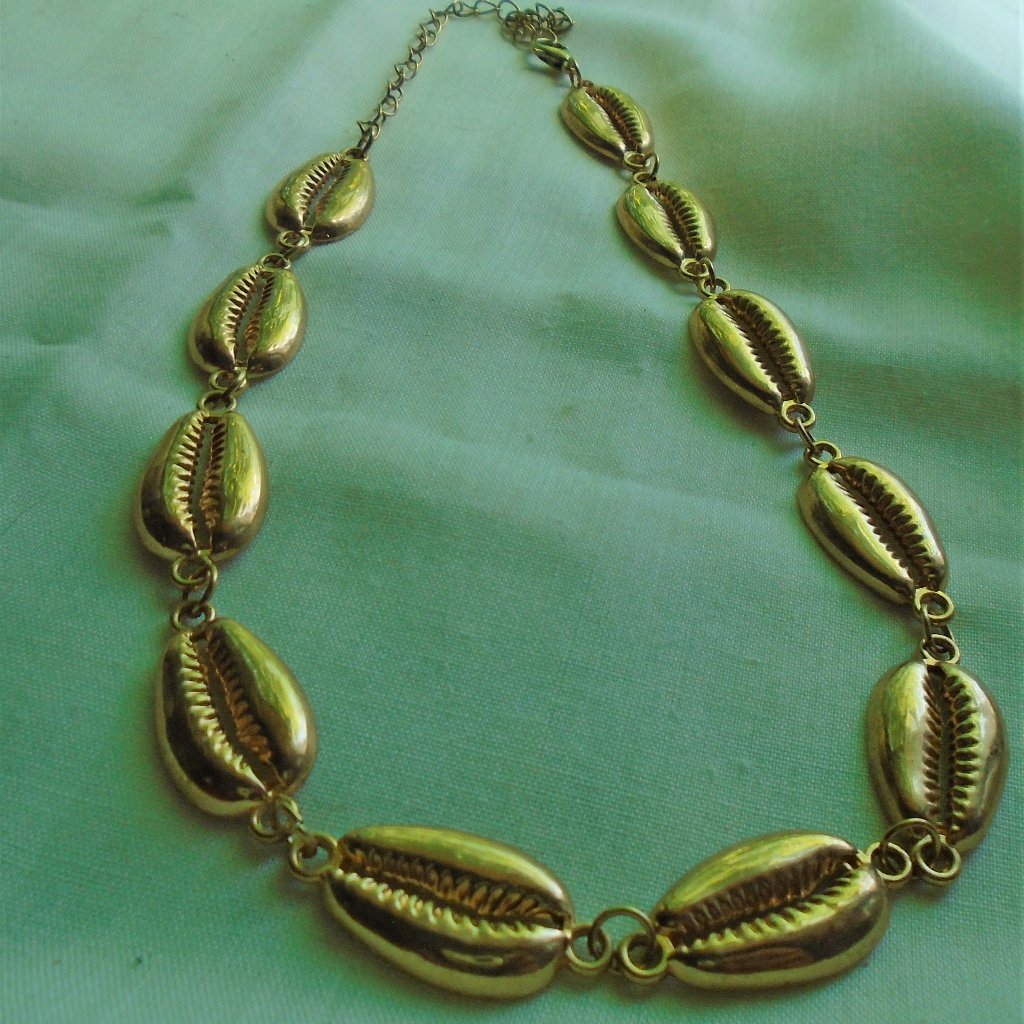 Shell Inspired Necklace